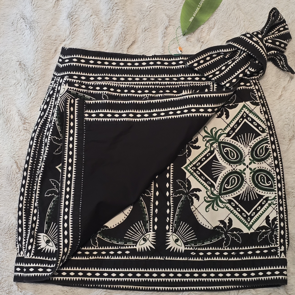 FARM Rio Monochrome Patterned Mini Skirt - Picture 3 of 5